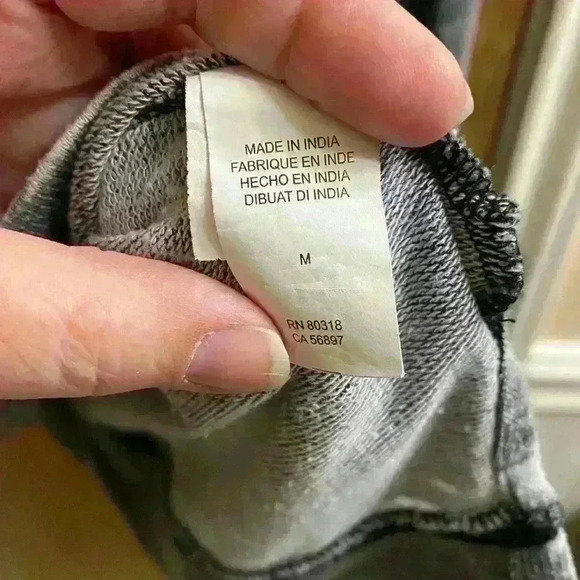 Lucky Brand Floral Embroidered Gray Long Sleeve Distressed Shirt Size Medium - Picture 4 of 14